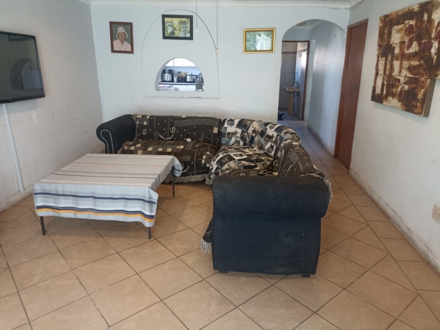 3 Bedroom Property for Sale in Kwanonqaba Western Cape